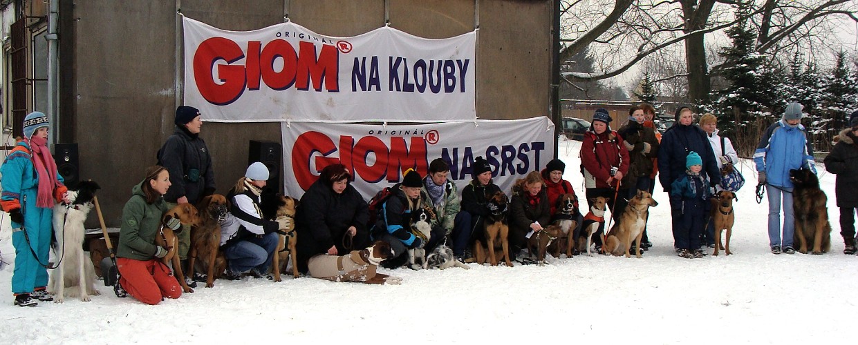 A nakonec společné foto účastníků- bylo fajn!